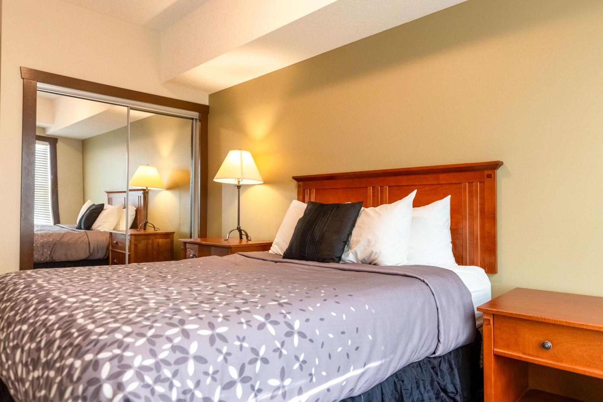 Silver Rock Condominiums By Fernie Central Reservations Экстерьер фото